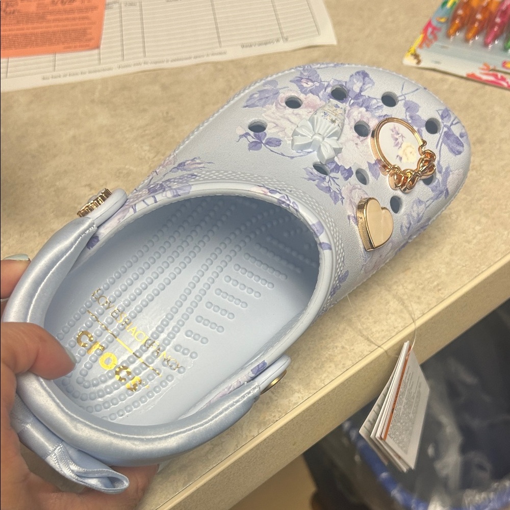 CROCS Love Shack Fancy Collector edition - Picture 5 of 5